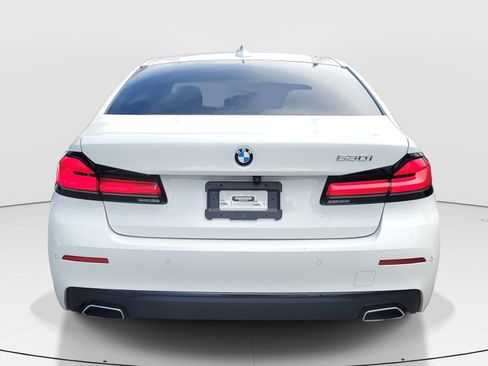 Used 2023 BMW 530i w/ Convenience Package RWD image 5