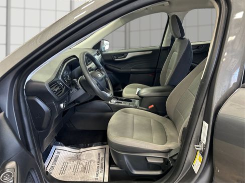 Used 2022 Ford Escape S FWD image 9