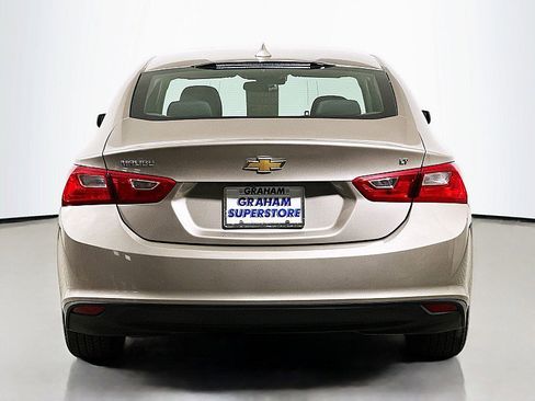 Used 2023 Chevrolet Malibu LT image 6