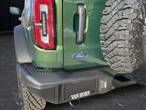 New 2025 Ford Bronco Badlands image 47