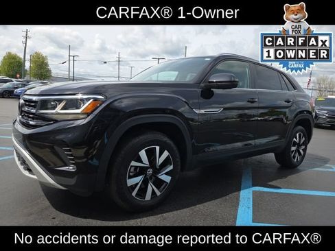 Used 2023 Volkswagen Atlas Cross Sport SE AWD/4WD image 3