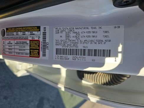 Used 2021 Toyota Tundra SR5 w/ SR5 Leather Package AWD/4WD image 36
