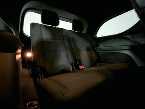 Used 2025 Dodge Durango GT AWD/4WD image 24