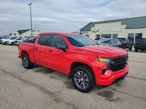 Used 2022 Chevrolet Silverado 1500 Custom w/ LPO, Dark Essentials Package image 18