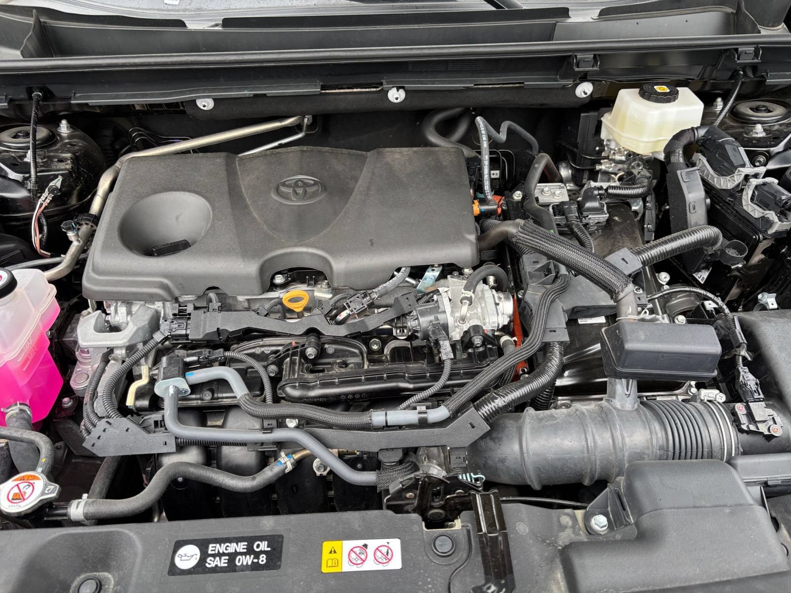 Used 2026 Toyota RAV4 LE AWD/4WD image 30
