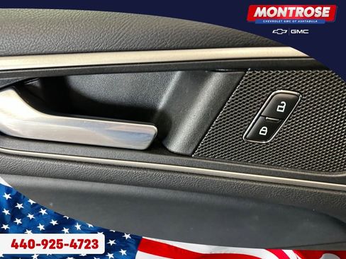 Used 2022 Ford Edge ST-Line AWD/4WD image 10