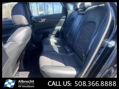 Used 2023 Kia Forte GT-Line w/ GT-Line Premium Package FWD image 13