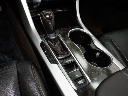 Used 2020 Acura TLX w/ Technology Package image 22