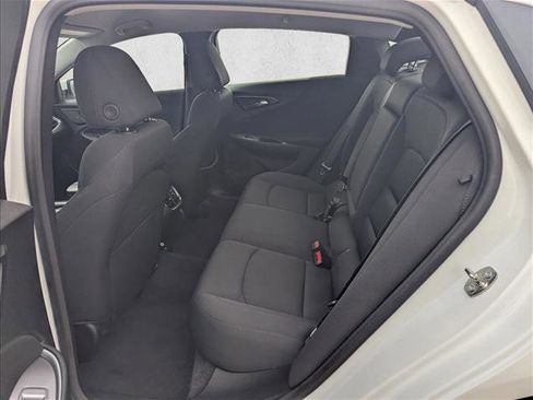 Used 2024 Chevrolet Malibu LT FWD image 18