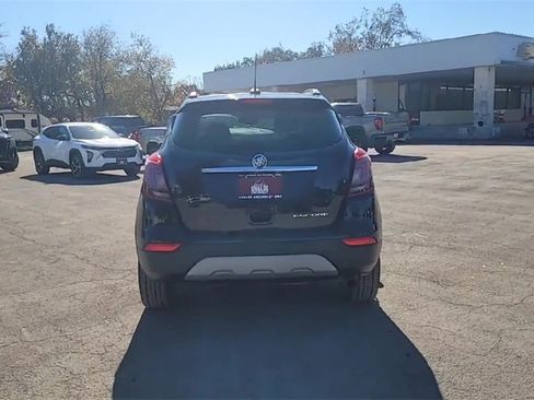 Used 2022 Buick Encore Preferred image 7