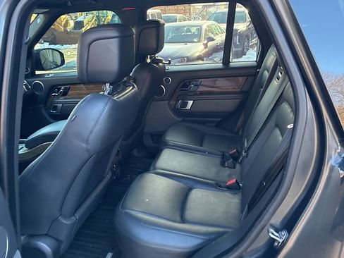 Used 2019 Land Rover Range Rover Supercharged image 16
