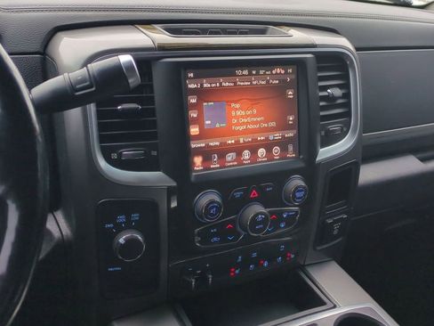 Used 2015 RAM 2500 Limited image 32