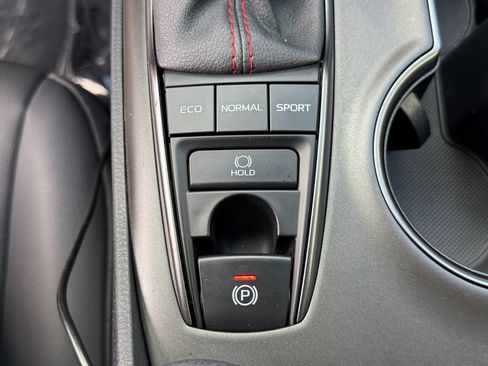 Used 2023 Toyota Camry XSE FWD image 19