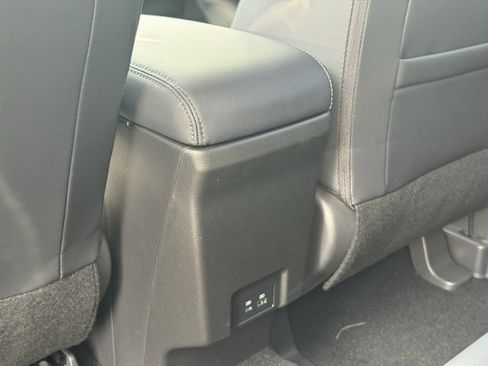 New 2025 Mitsubishi Eclipse Cross AWD image 13