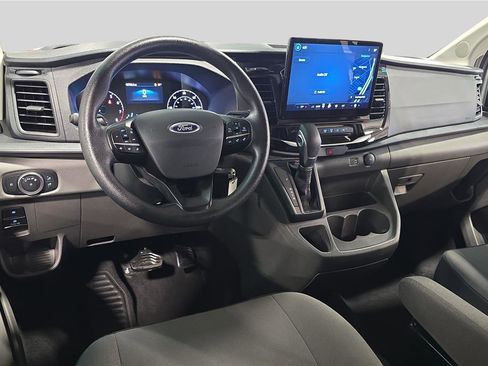 Used 2024 Ford Transit 350 XLT image 18