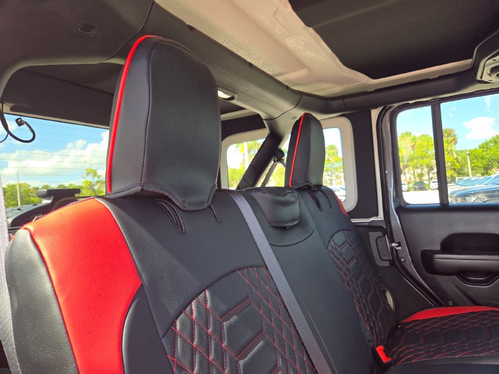 Used 2021 Jeep Wrangler Unlimited Sport AWD/4WD image 19
