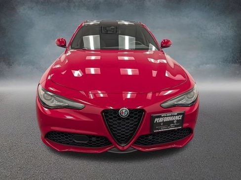Used 2023 Alfa Romeo Giulia Sprint AWD/4WD image 2