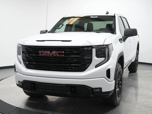 New 2026 GMC Sierra 1500 Elevation image 3