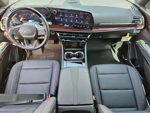 New 2026 Chevrolet Traverse Z71 w/ Enhanced Driving Package AWD/4WD image 14