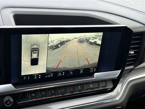 Used 2023 Chevrolet Silverado 1500 High Country w/ High Country Premium Package image 19