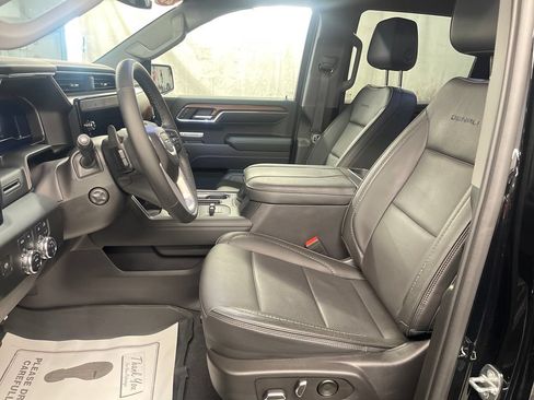 Used 2023 GMC Sierra 1500 Denali AWD/4WD image 14