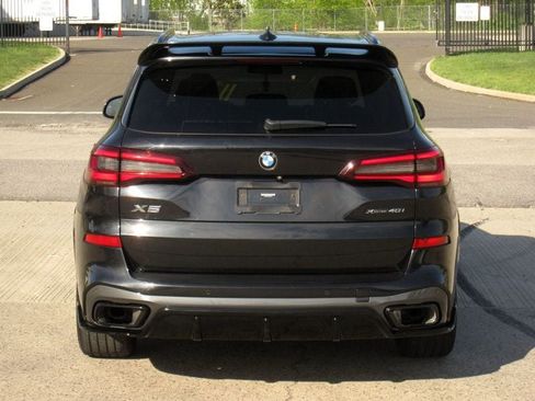 Used 2020 BMW X5 xDrive40i w/ M Sport Package image 14