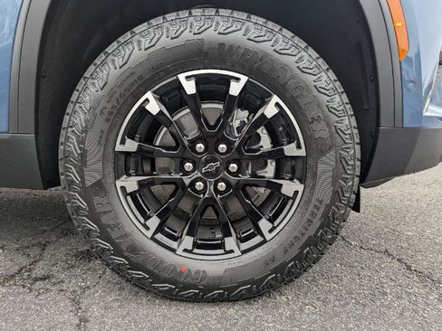 New 2026 Chevrolet Traverse Z71 w/ Enhanced Driving Package image 14