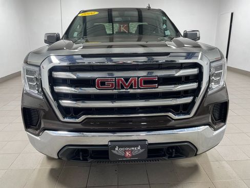 Used 2020 GMC Sierra 1500 SLE w/ X31 Off-Road Package image 2