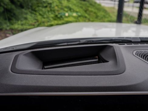 Used 2025 BMW M2 w/ Lighting Package RWD image 10