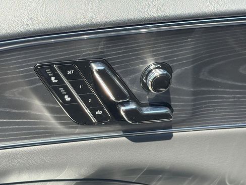 Certified 2024 Cadillac Lyriq Luxury RWD image 21