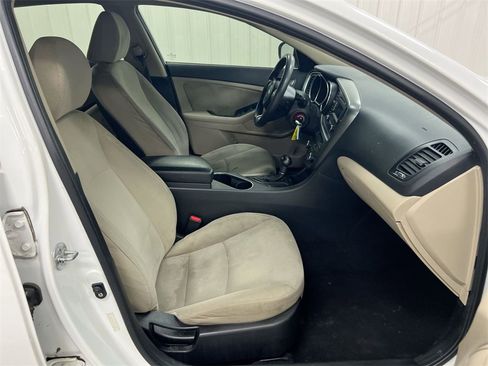 Used 2014 Kia Optima LX image 20