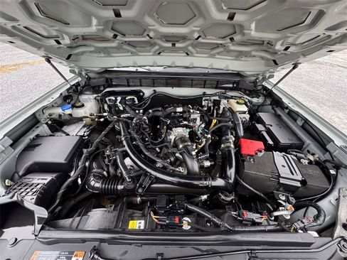 Used 2022 Ford Bronco Badlands w/ Sasquatch Package image 11