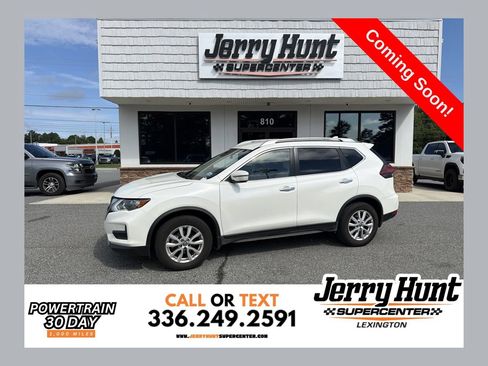 Used 2020 Nissan Rogue SV FWD image 1