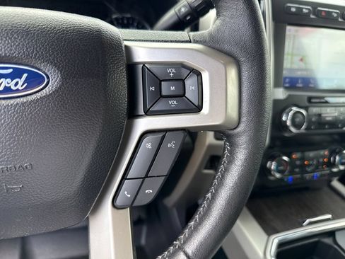 Used 2020 Ford F250 Lariat w/ Lariat Ultimate Package AWD/4WD image 17