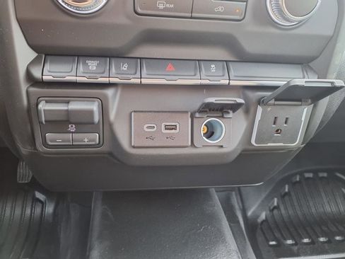 New 2025 GMC Sierra 3500 Pro w/ Convenience Package image 18