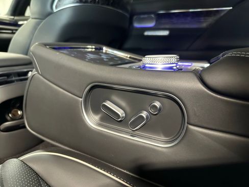 Used 2025 Genesis G90 3.5T AWD/4WD image 54