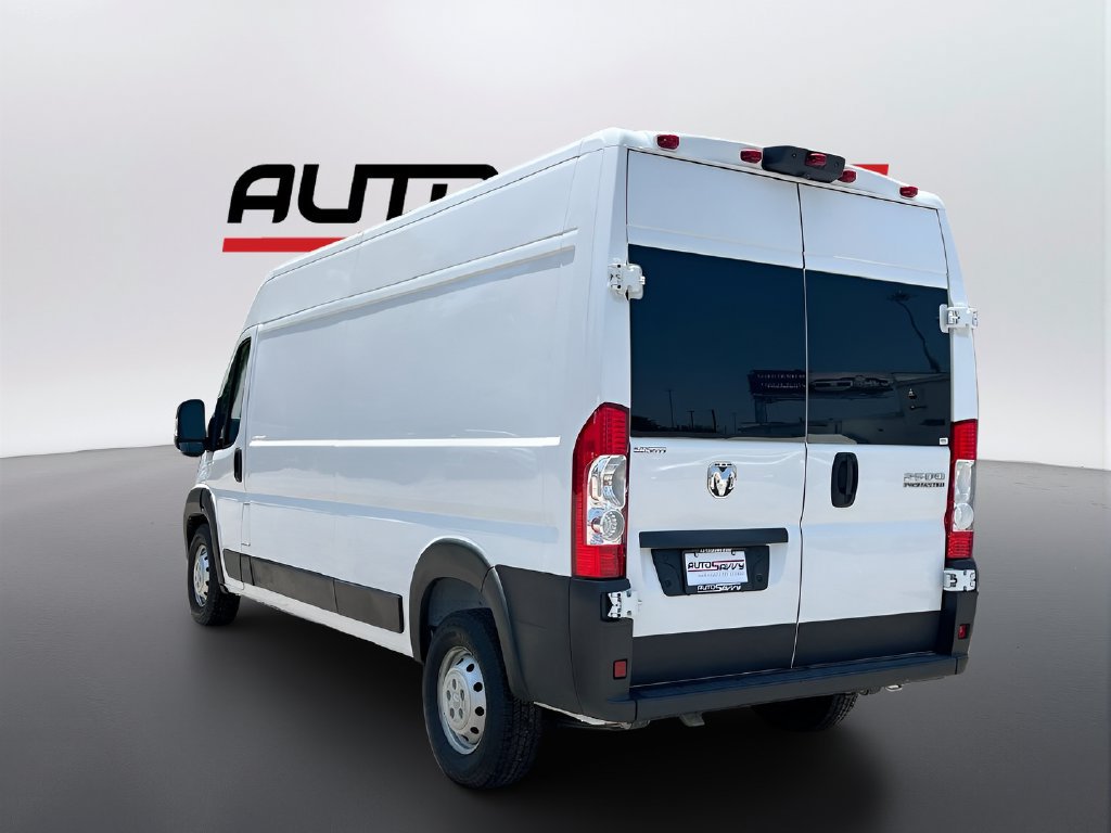 Used 2023 RAM ProMaster 2500 FWD image 5