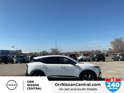 New 2026 Nissan Kicks SR