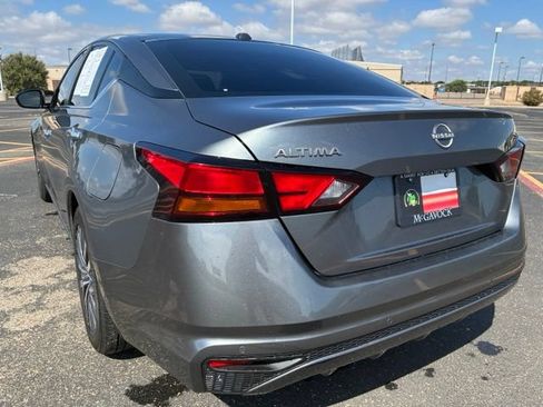 Certified 2023 Nissan Altima 2.5 SV FWD image 4