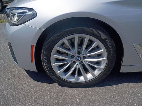Used 2021 BMW 530i RWD image 10