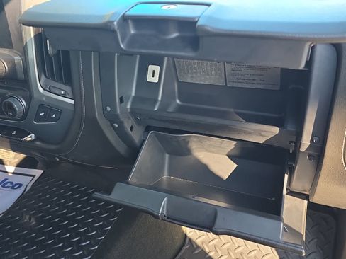 Used 2015 Chevrolet Silverado 1500 LTZ Z71 image 26