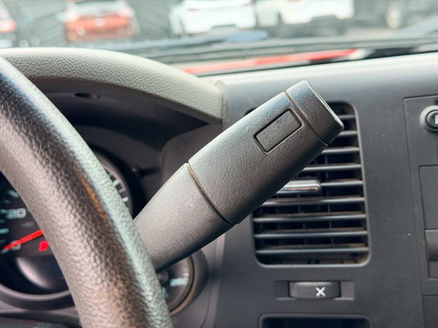 Used 2010 Chevrolet Silverado 1500 W/T RWD image 9
