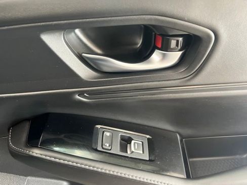 Used 2024 Honda Accord Touring image 14