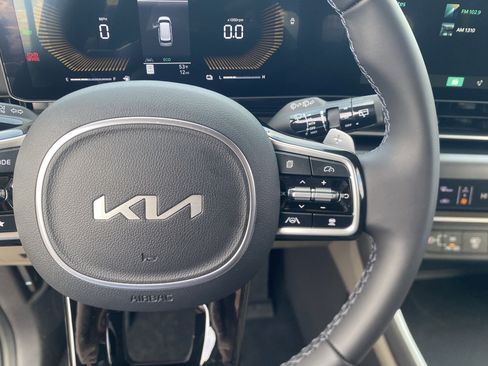 New 2026 Kia Carnival LXS image 23