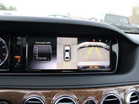Used 2015 Mercedes-Benz S 550 4MATIC Sedan image 29