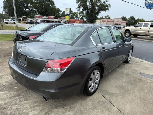 Used 2010 Honda Accord EX-L image 4