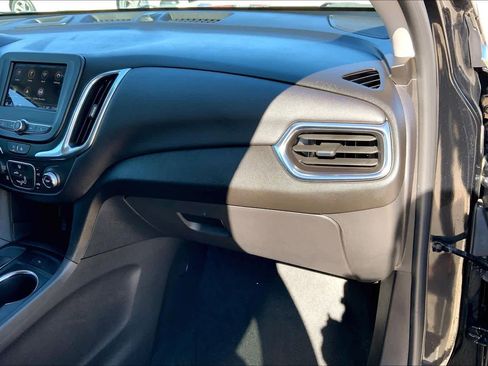 Certified 2024 Chevrolet Equinox LT image 18