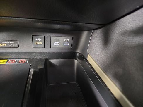 Used 2025 Toyota Camry LE image 25