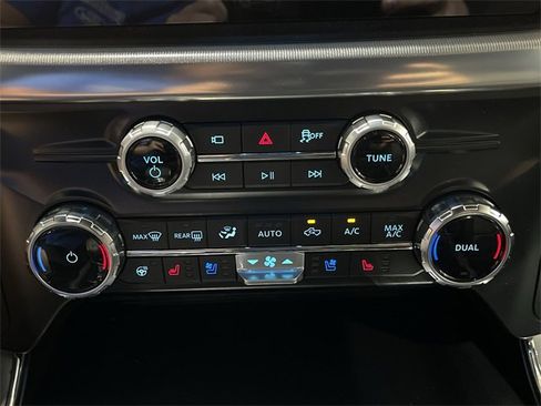 New 2025 Ford F150 Lariat w/ Equipment Group 501A Mid image 20