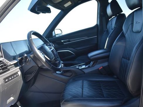 Used 2024 Kia Telluride EX X-Line AWD/4WD image 24